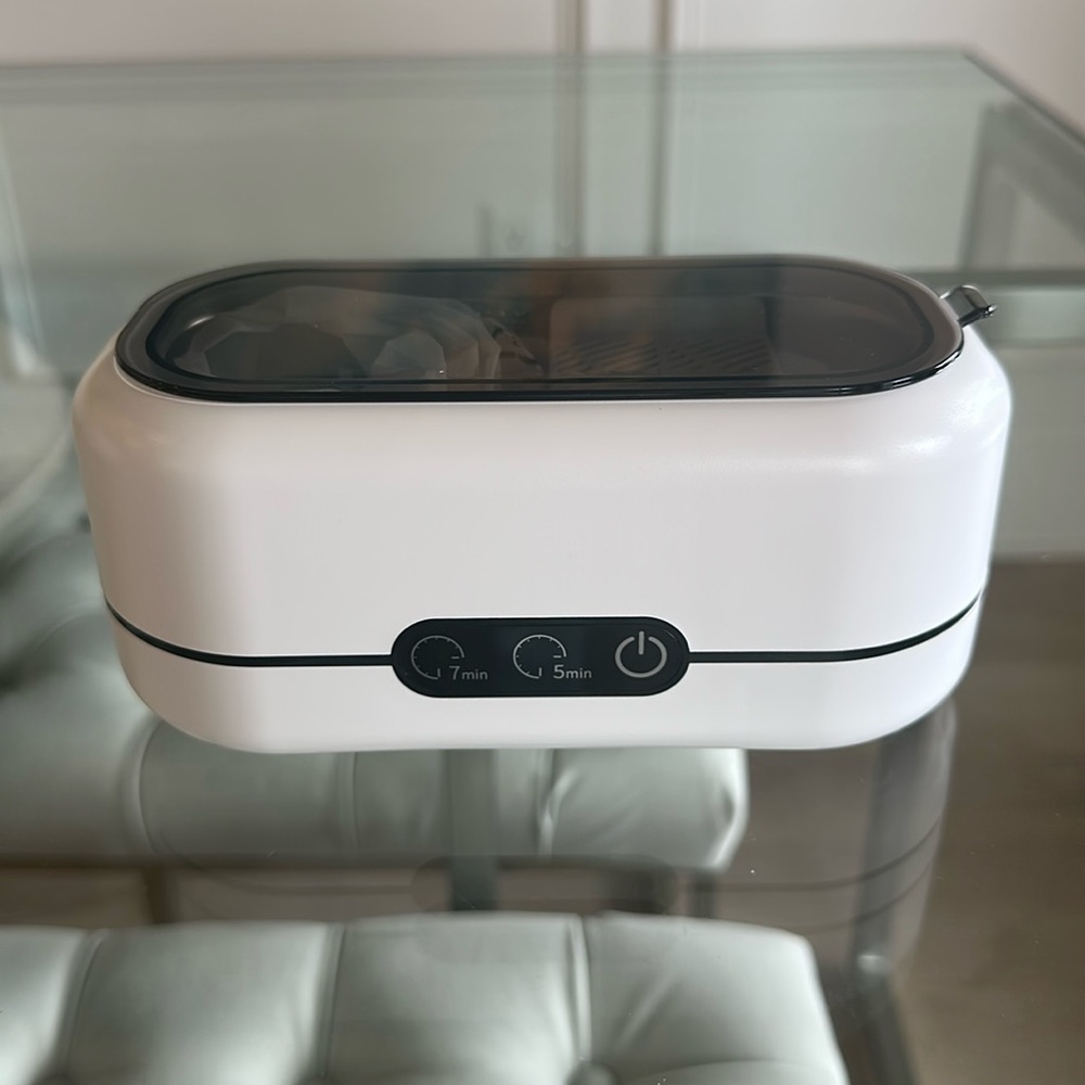 Ultrasonic Jewelry & Eye Glasses Cleaner